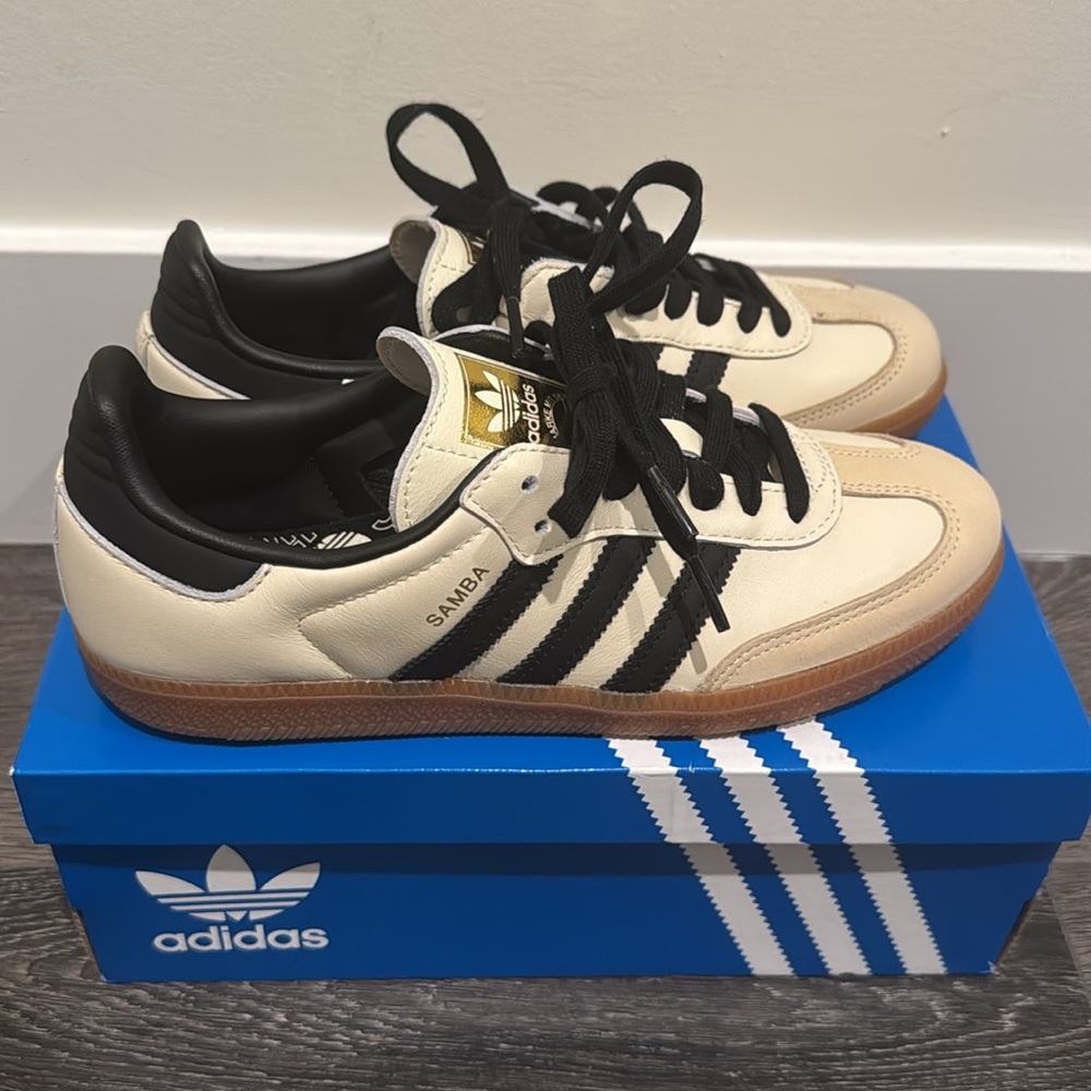 Adidas Samba Sneakers